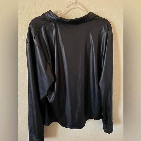 Black scrunch long sleeve going out jacket - Picture 2 of 3